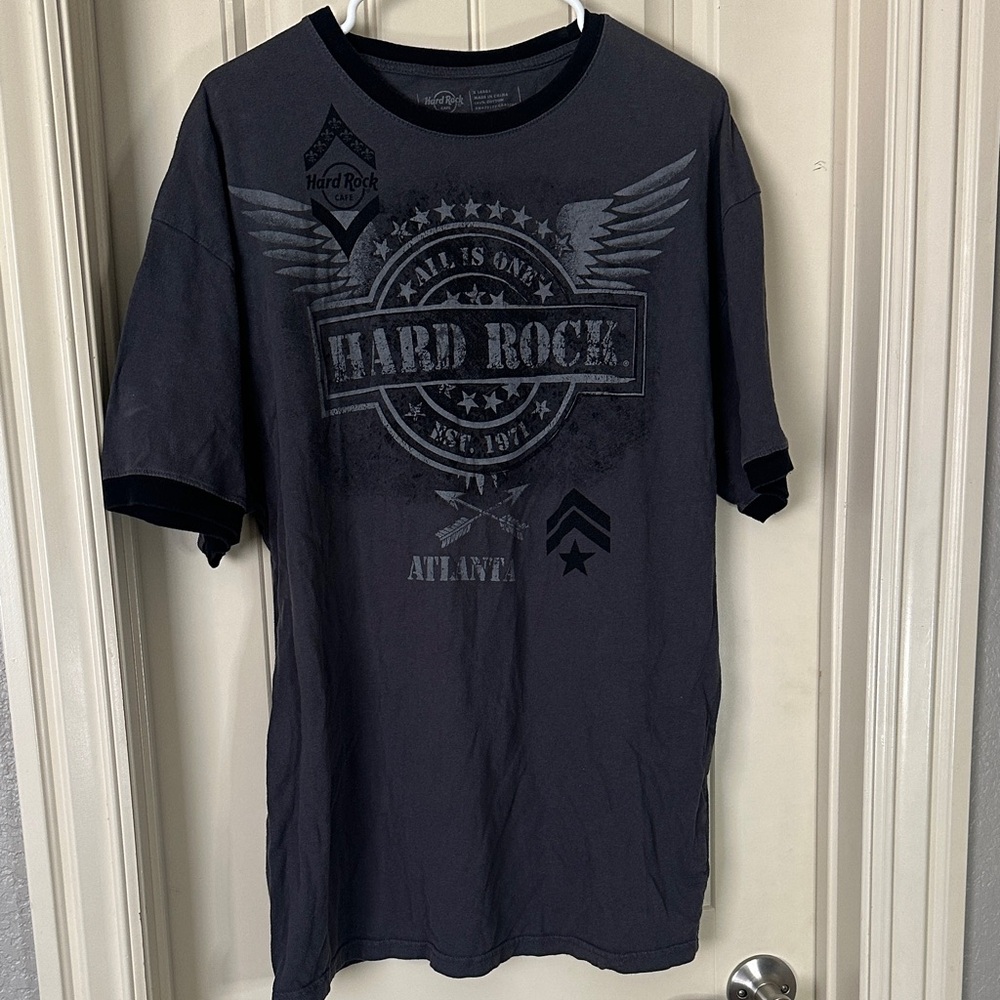 Hard Rock Cafe Atlanta Men's Charcoal Graphic Tee